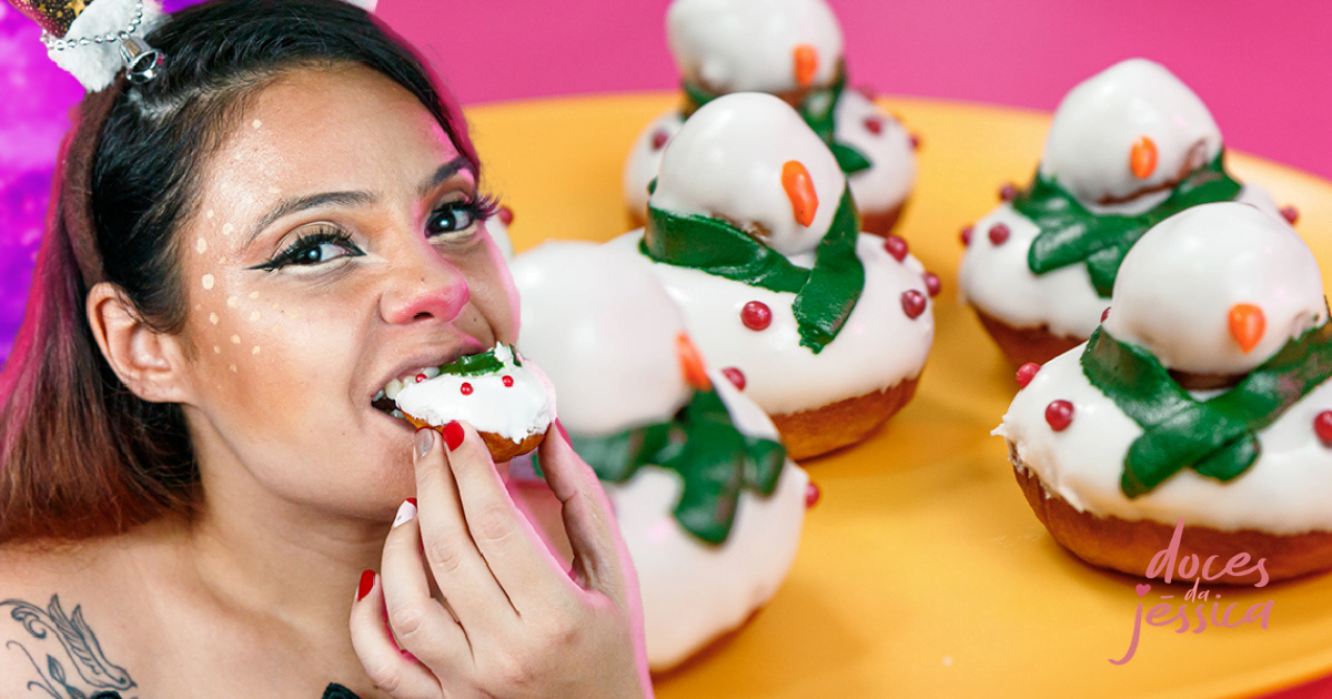 Boneco de neve feito de donuts - Especial de natal